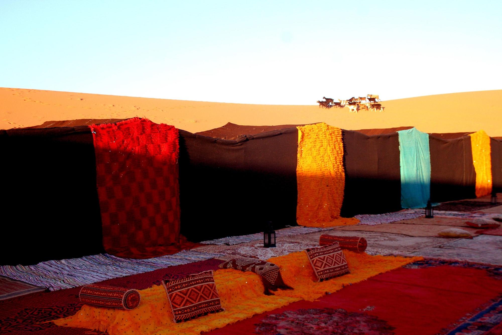 Palmeras Y Dunas Luxery Camp Merzouga Exterior photo